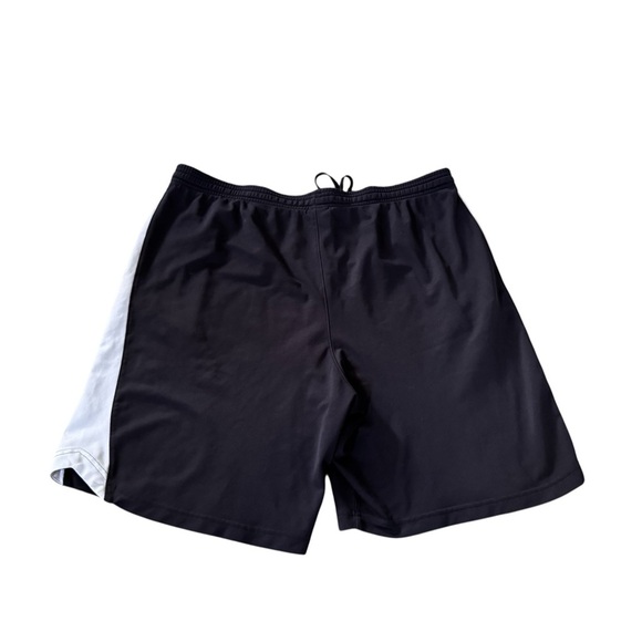 Under Armour Athletic Shorts Men Size XL Black/white - Picture 3 of 4